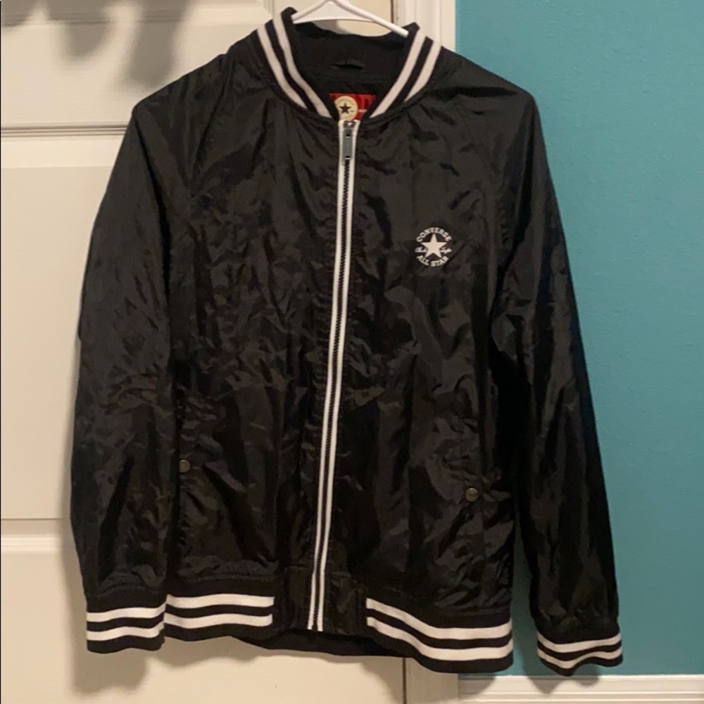 Men’s converse bomber jacket (medium)